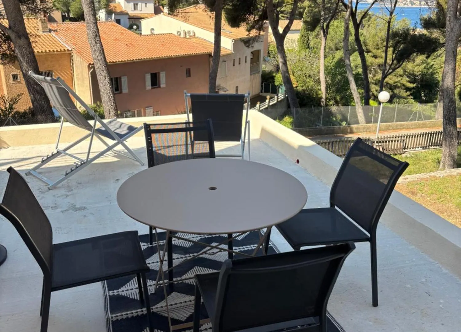 Appartement T2 Sanary Sur Mer 0*, Sanary-sur-Mer Frankrig